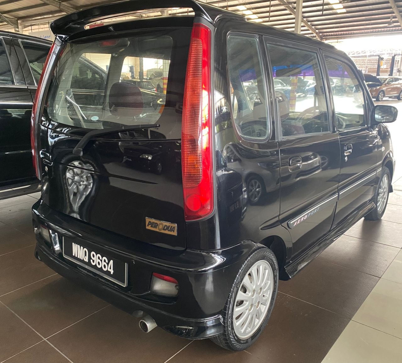 PERODUA KENARI 1.0 AEROSPORT (A)