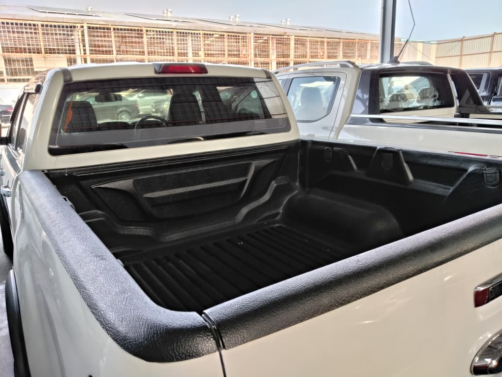 JRQ3090 FORD RANGER 2.2L XLT 4WD AT