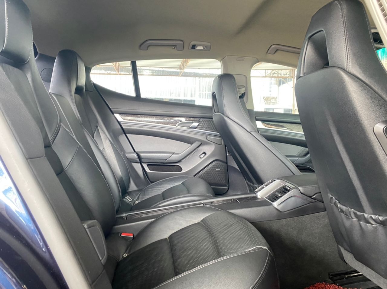 (WB7P) WITHOUT NO PORSCHE PANAMERA 3.6