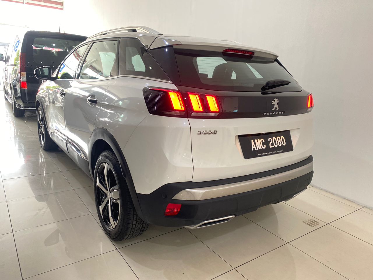 AMC2080 PRE-OWNED UNIT PEUGEOT 3008