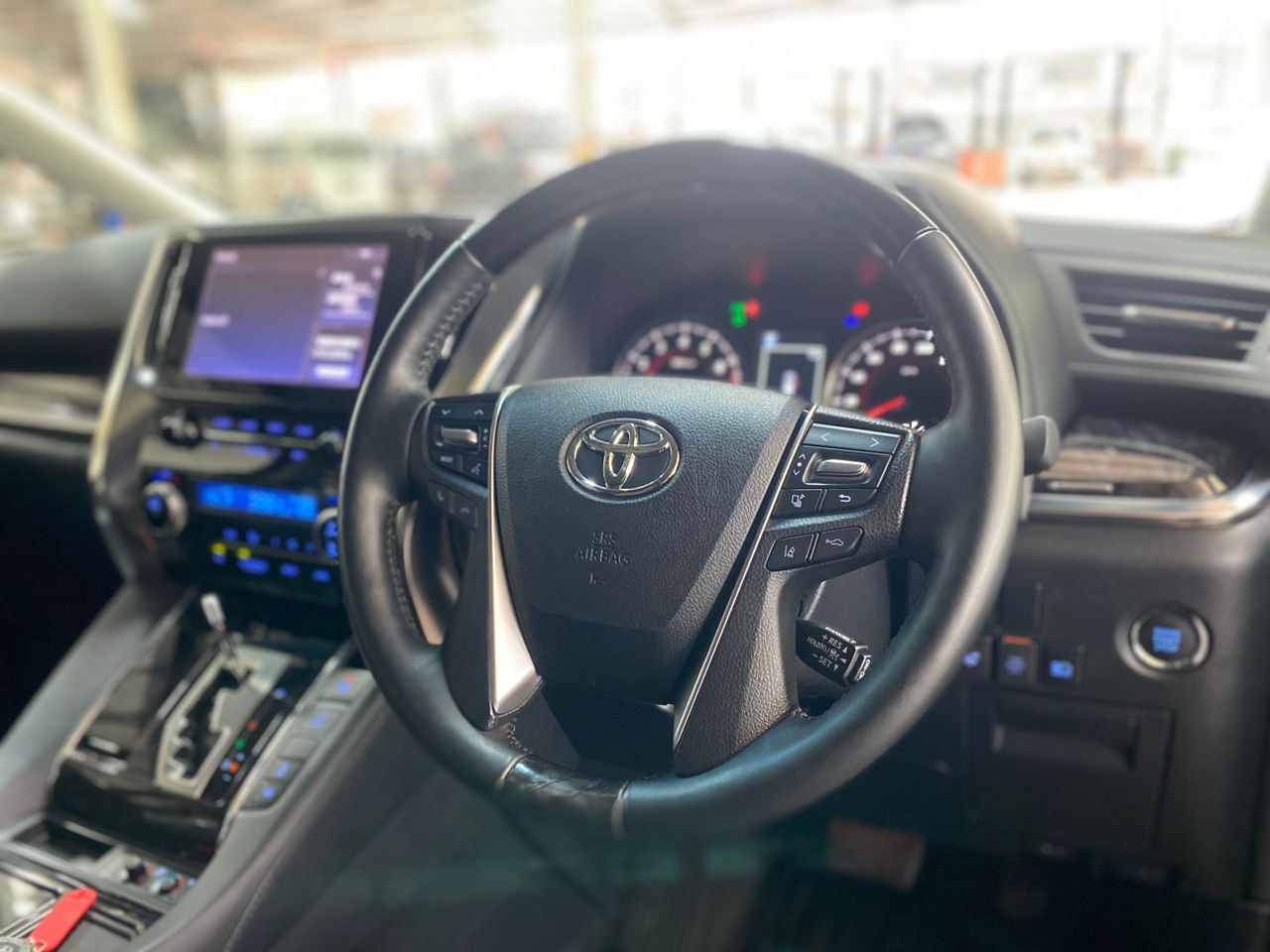 UNREGISTER TOYOTA ALPHARD 2.5SC