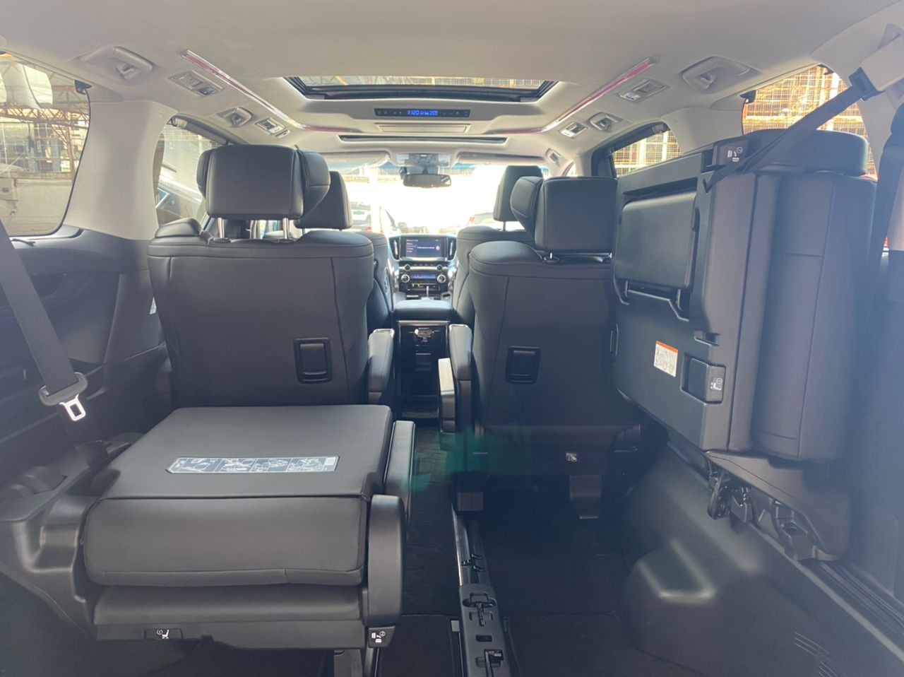 TOYOTA ALPHARD 2.5 SC