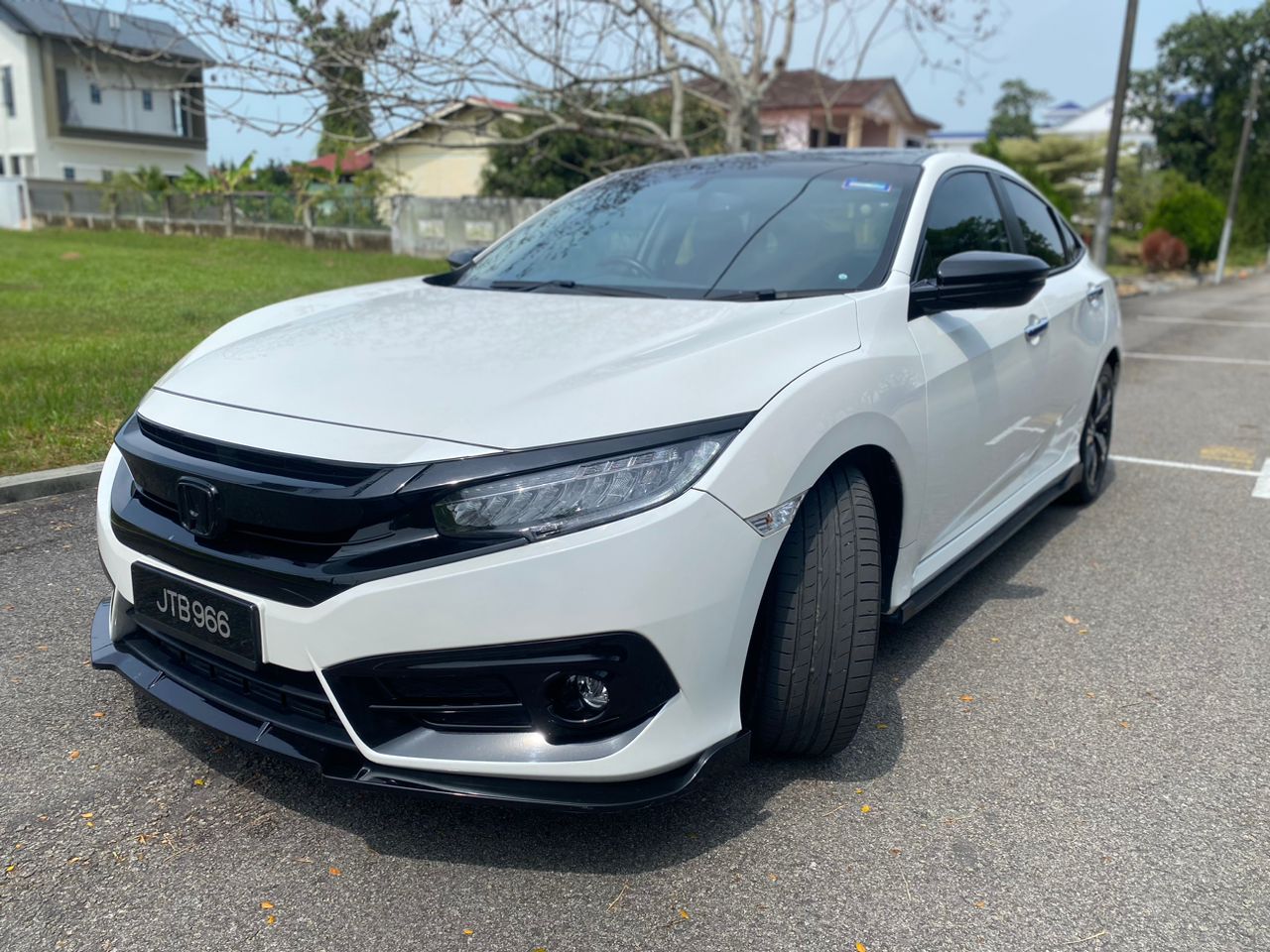 JTB966 HONDA CIVIC 1.5 TC-P