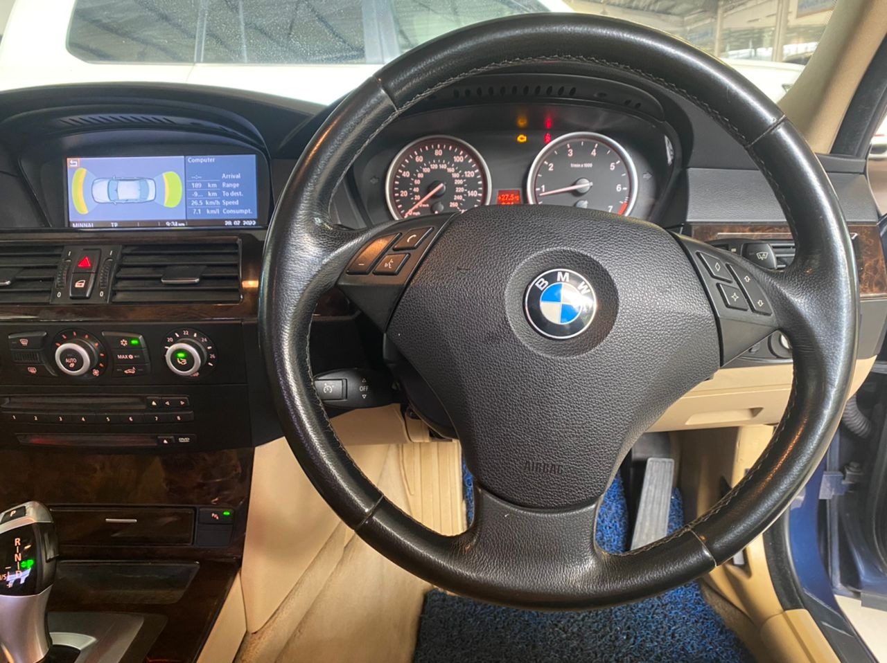 WXV1163 BMW 523I SE (A)