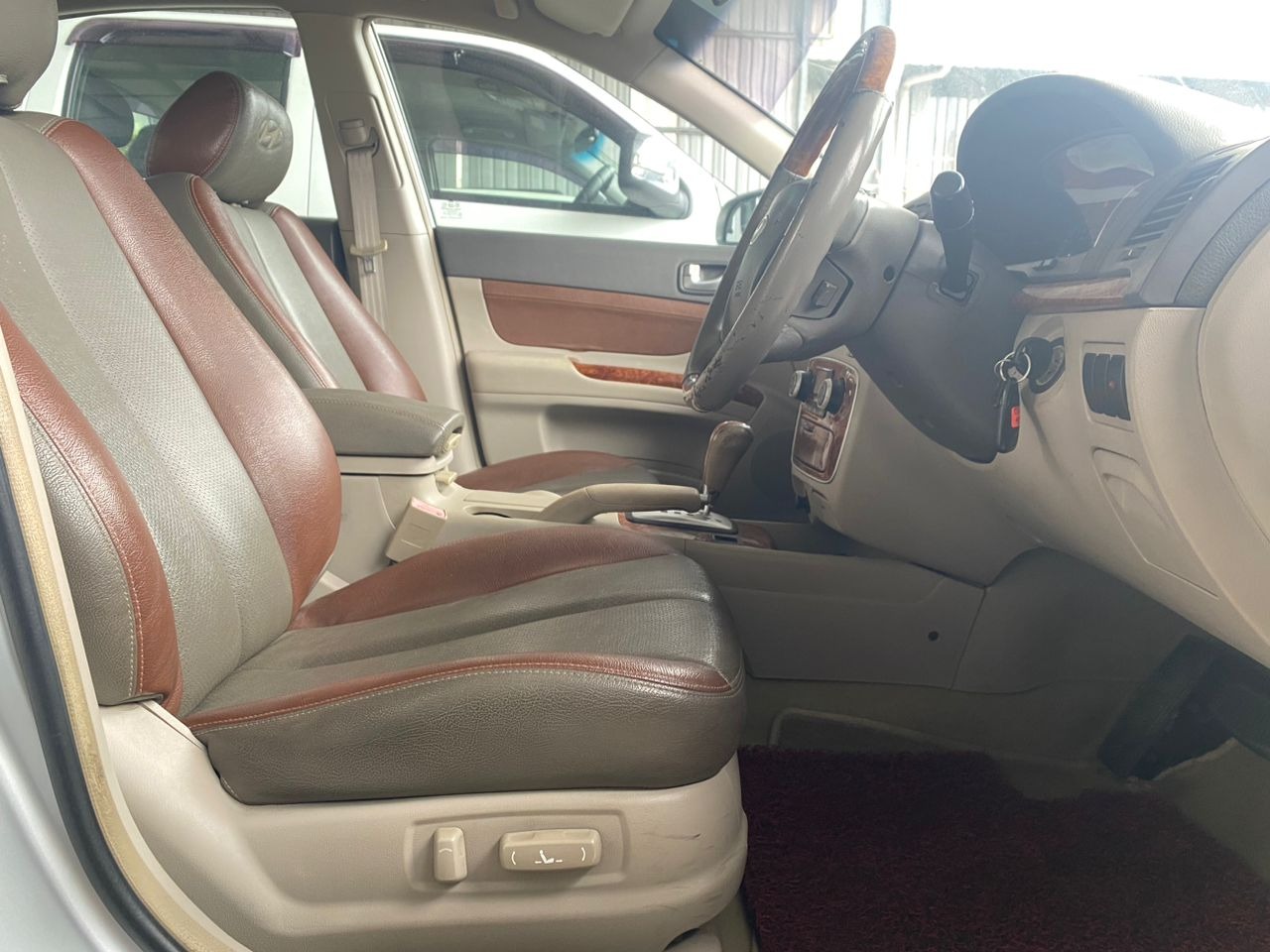 BLG1532 HYUNDAI SONATA 2.0 (A)
