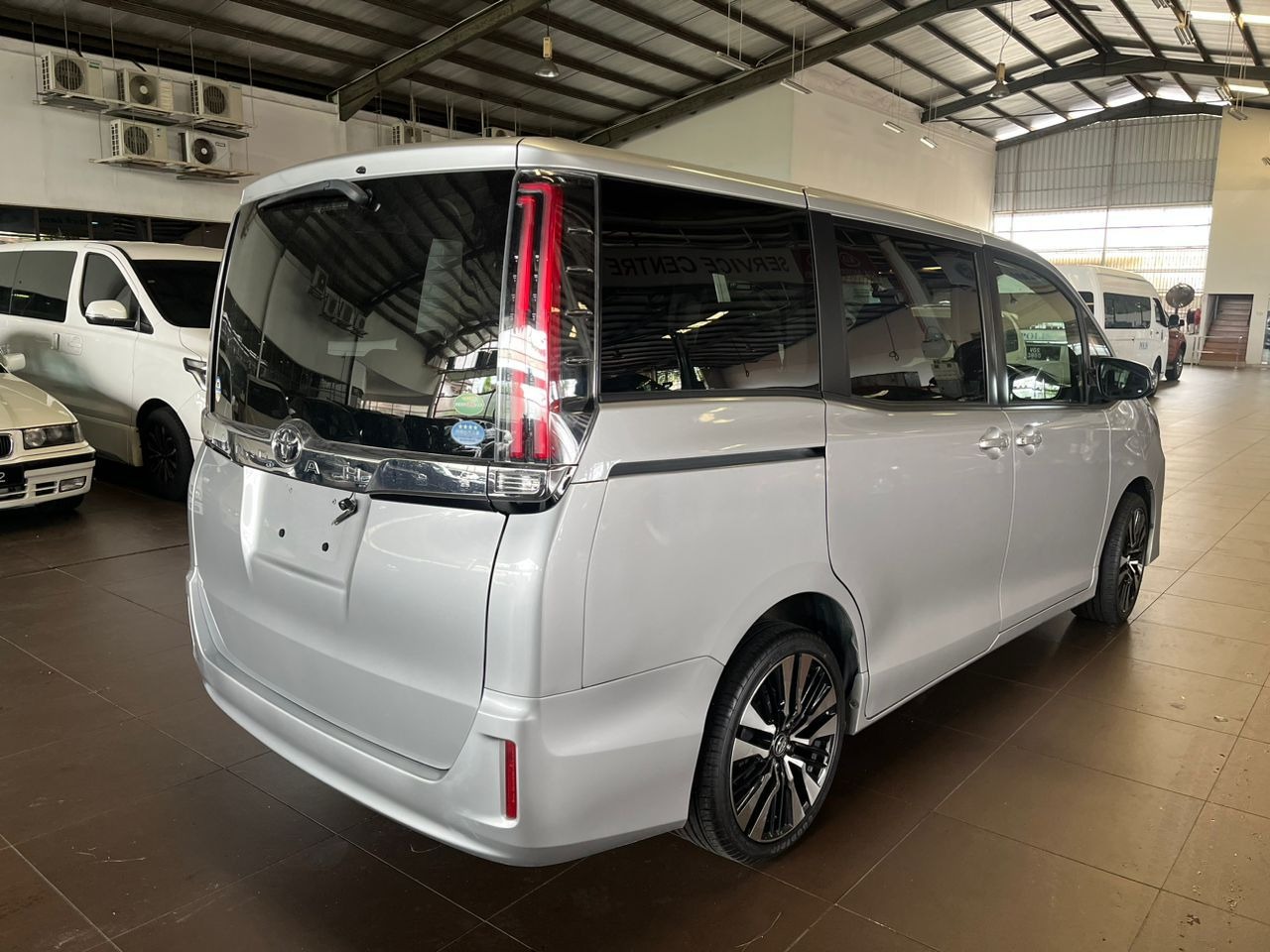 UNREGISTER TOYOTA NOAH 2.0