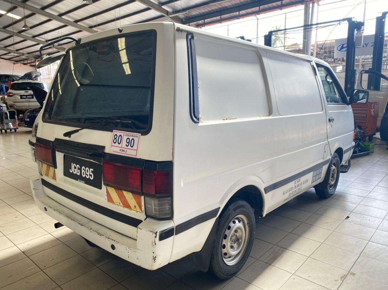 JGG695 NISSAN VANETTE PANEL VAN