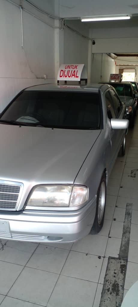 MERCEDES BENZ C200A