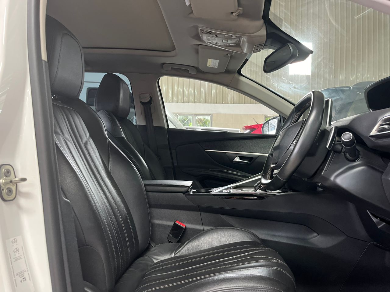 DEE5688 PEUGEOT 3008