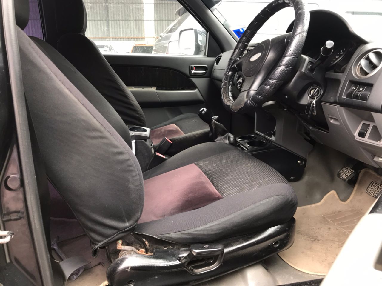 JMU8768 FORD RANGER DBL WLT MT