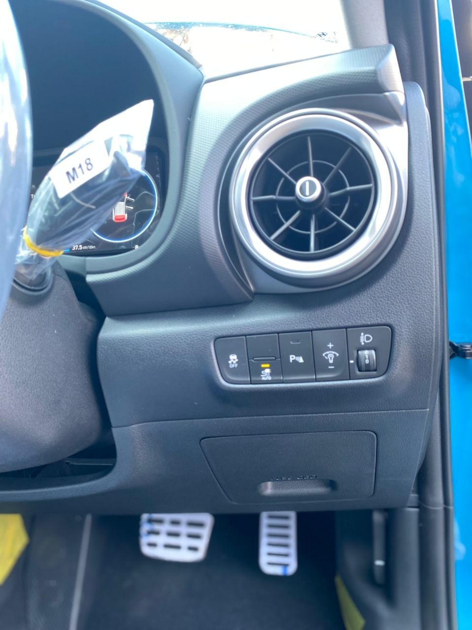 U1155 HYUNDAI KONA EV