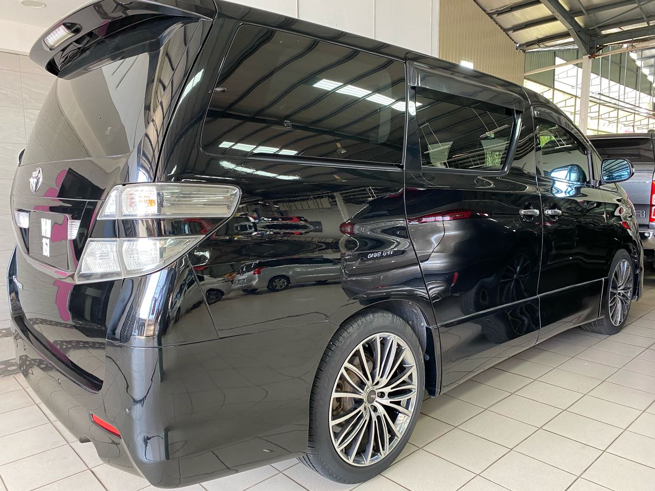 VHW161 TOYOTA VELLFIRE 2.4 (A)