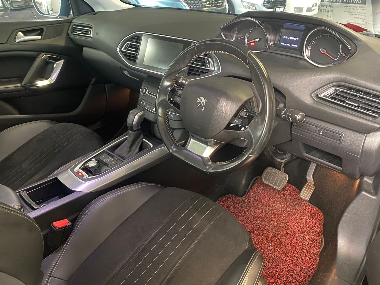 WB9596Q Peugeot 308 1.6