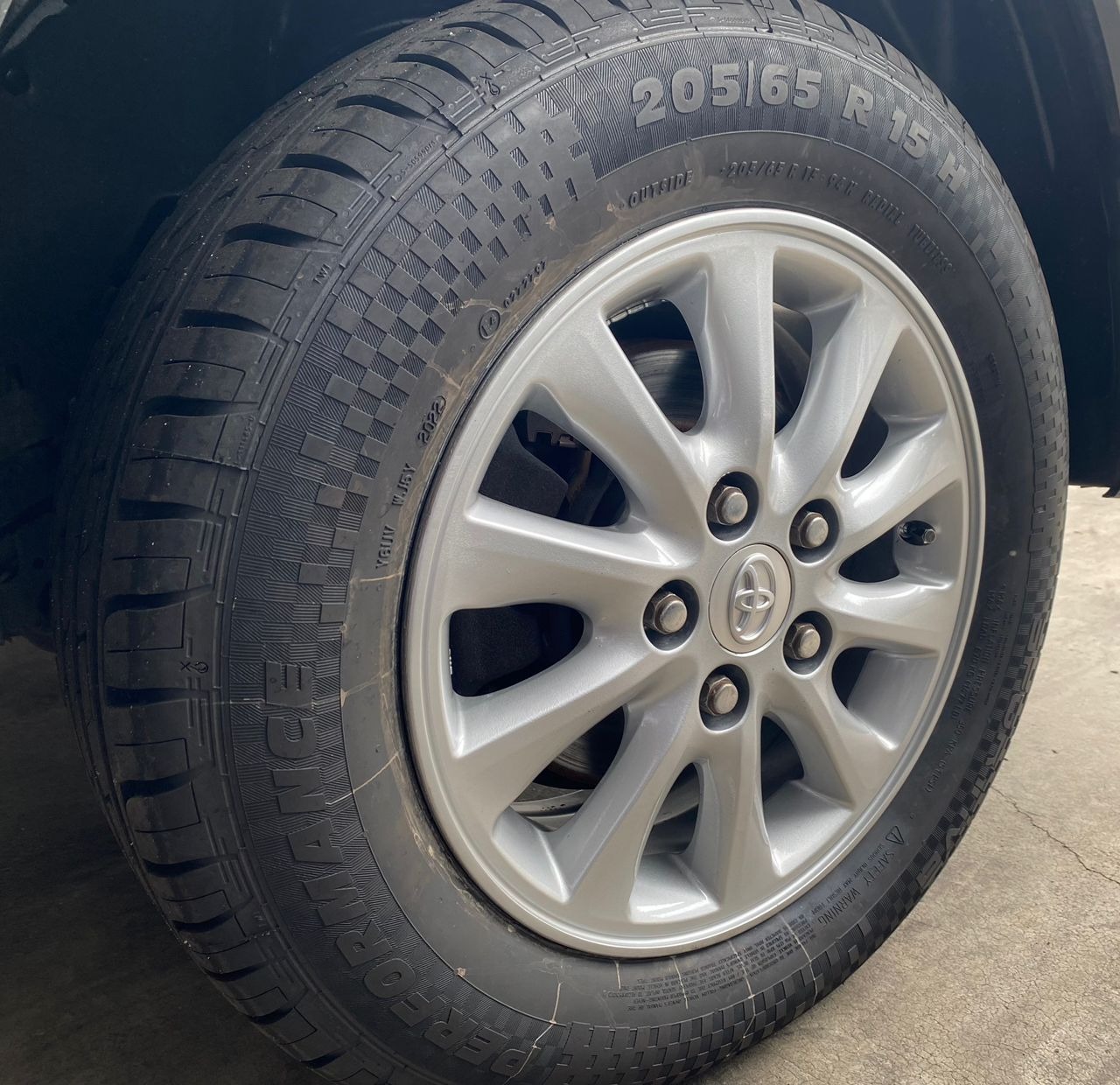 WC5207G TOYOTA INNOVA 2.0E (M)