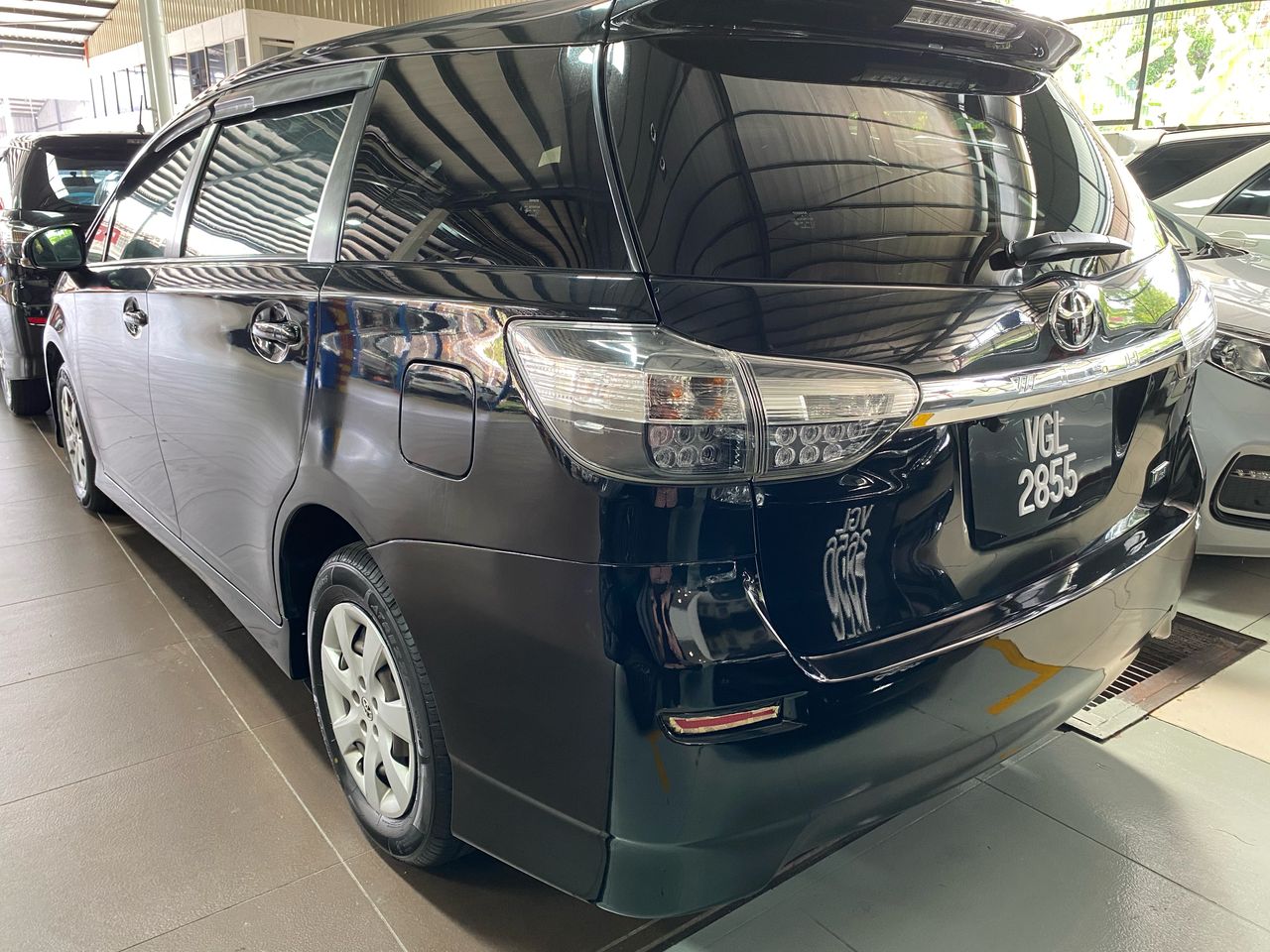 TOYOTA WISH 1.8X 4WD