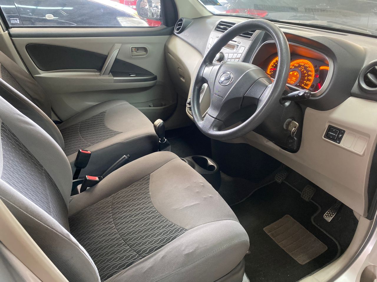 JQG3641 PERODUA MYVI 1.3 SX (M)