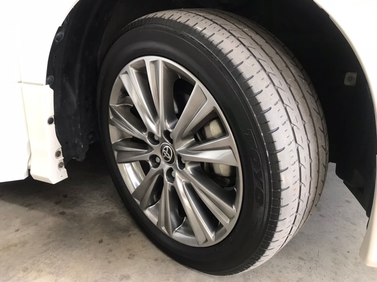 Unregister Toyota Alphard 2.5 SC