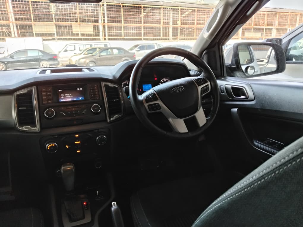 JRQ3090 FORD RANGER 2.2L XLT 4WD AT