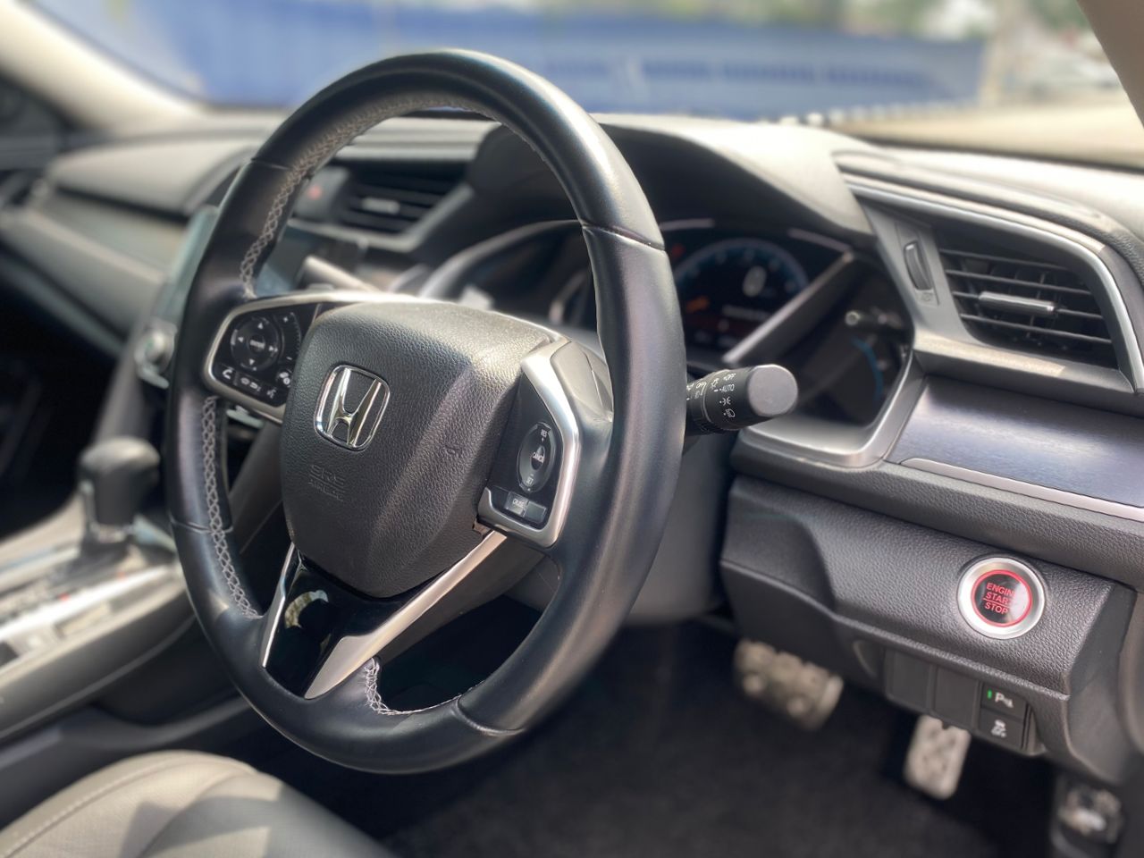 JTB966 HONDA CIVIC 1.5 TC-P