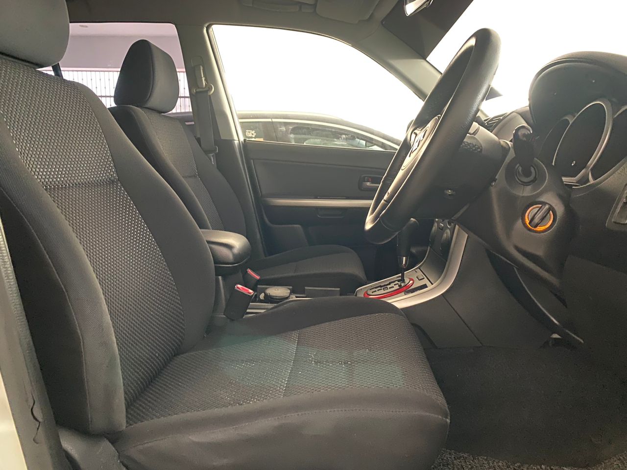 JKX4566 SUZUKI GRAND VITARA 2.0 (4X2)