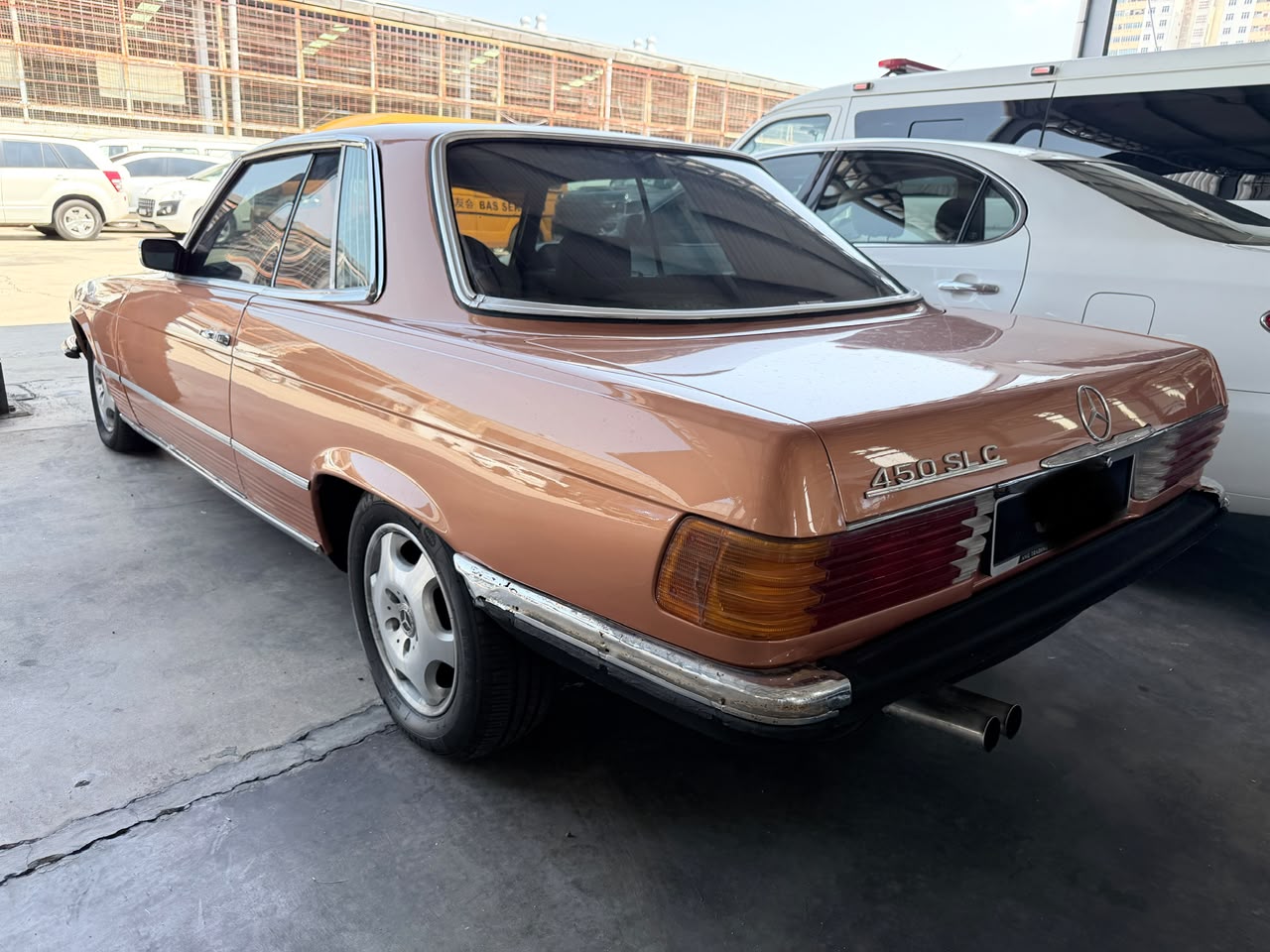 CLASSIC MERCEDES BENZ 450 SLC
