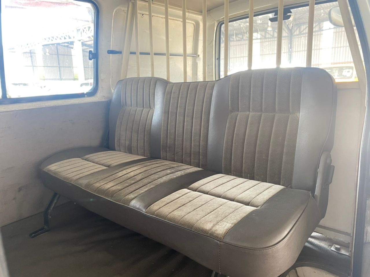 JFG6867 Nissan Vanette C22 Semi Panel Van