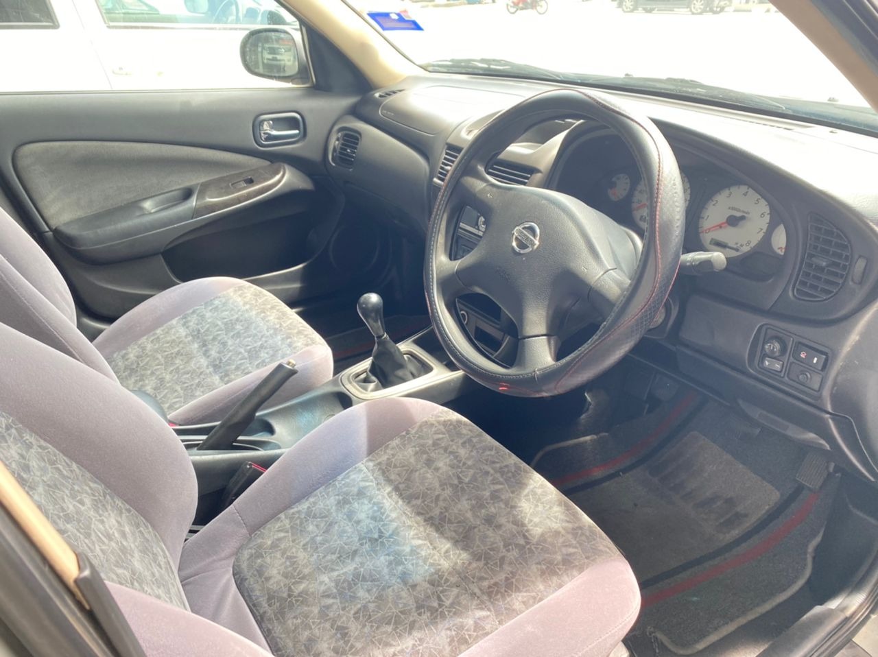 NISSAN SENTRA 1.6 M