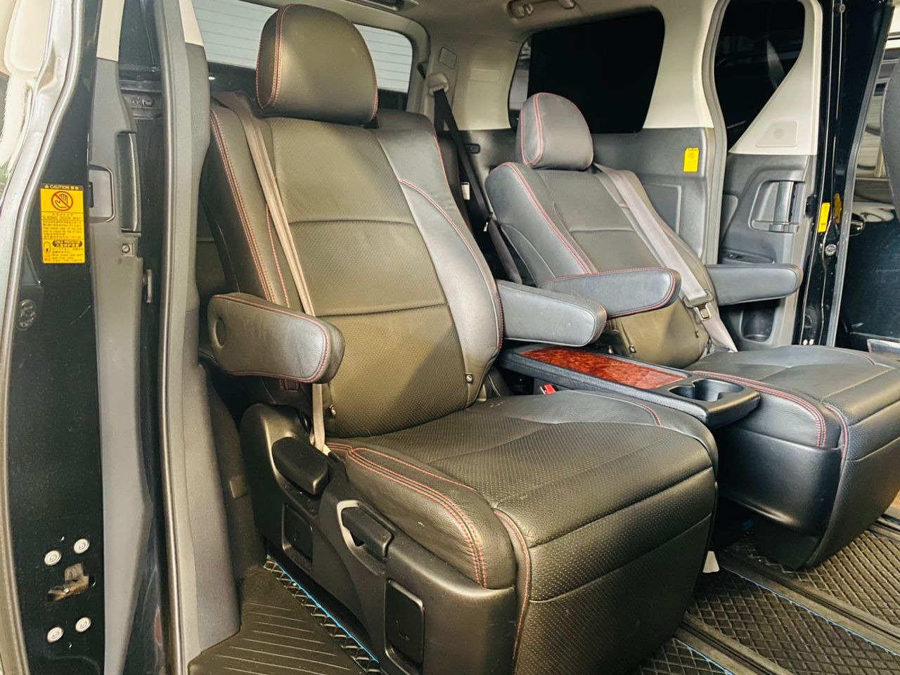 MCS350 TOYOTA ALPHARD 2.4