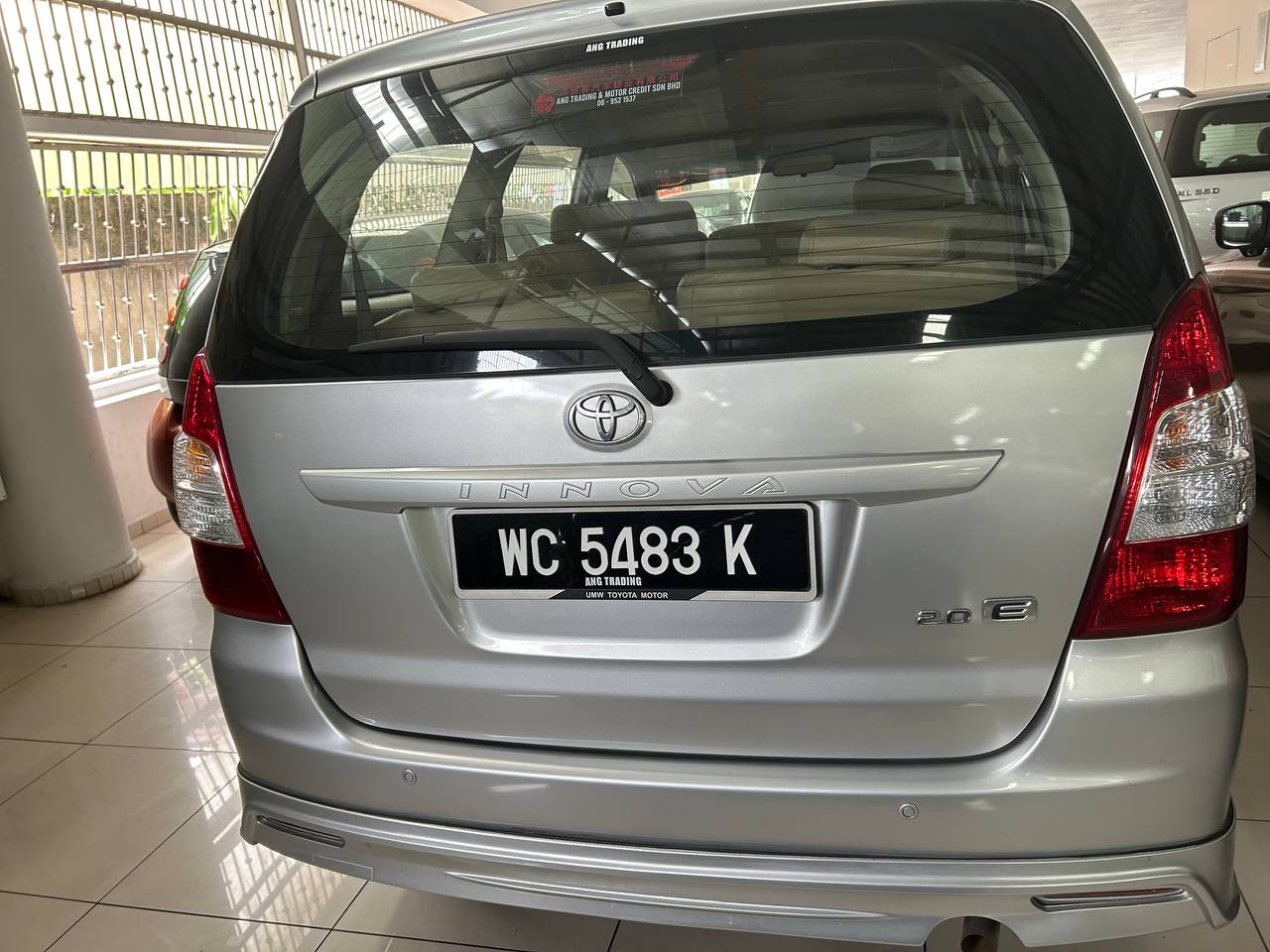 TOYOTA INNOVA