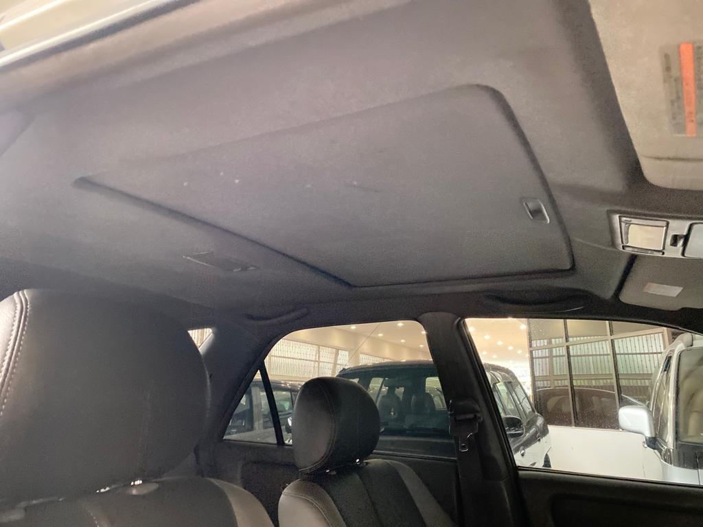 TOYOTA HARRIER 3.0