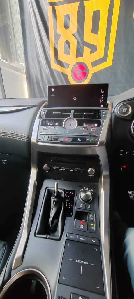 UNREGISTER LEXUS NX300 F SPORT