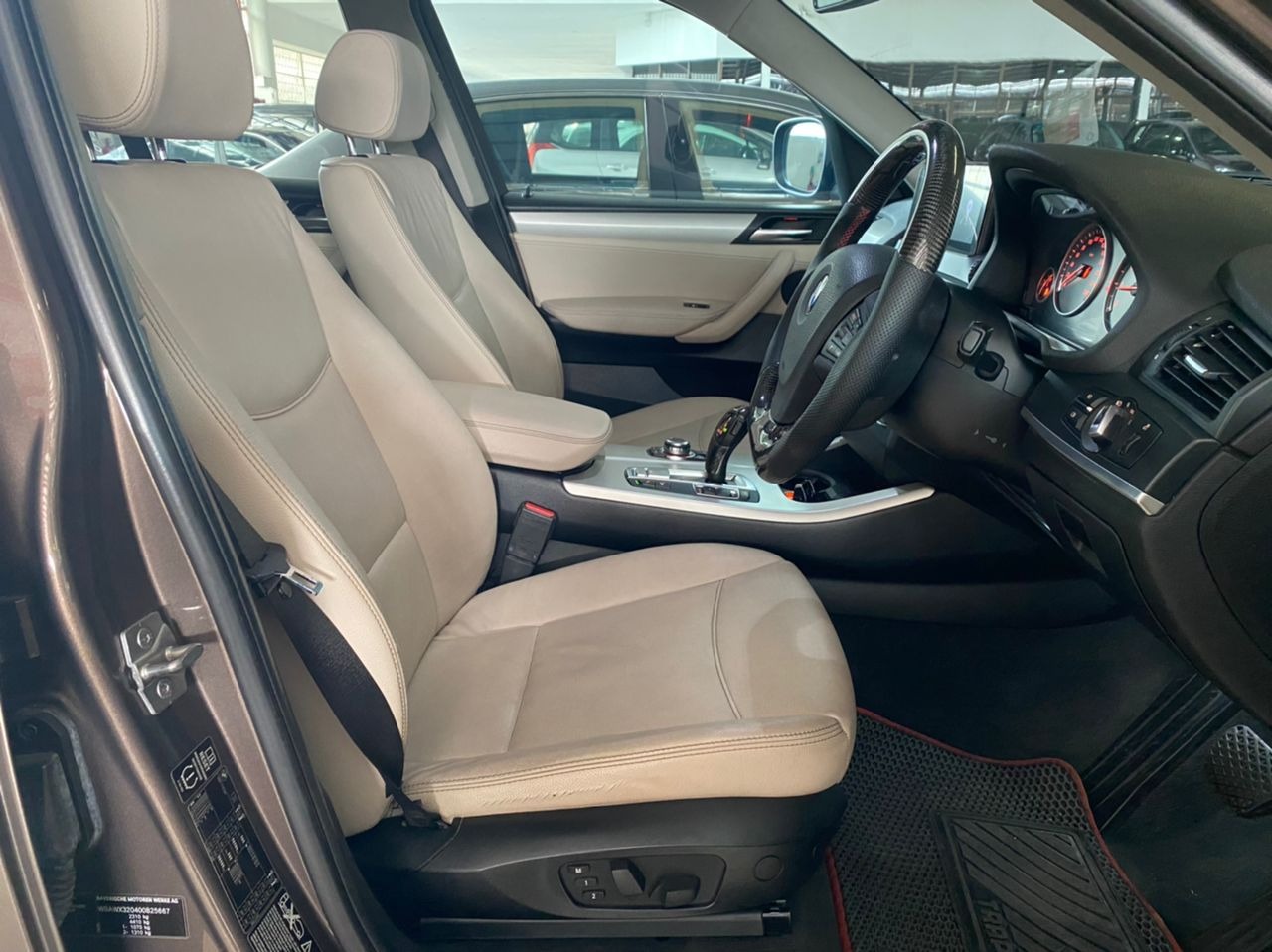 JVP9566 BMW X3 (CBU)