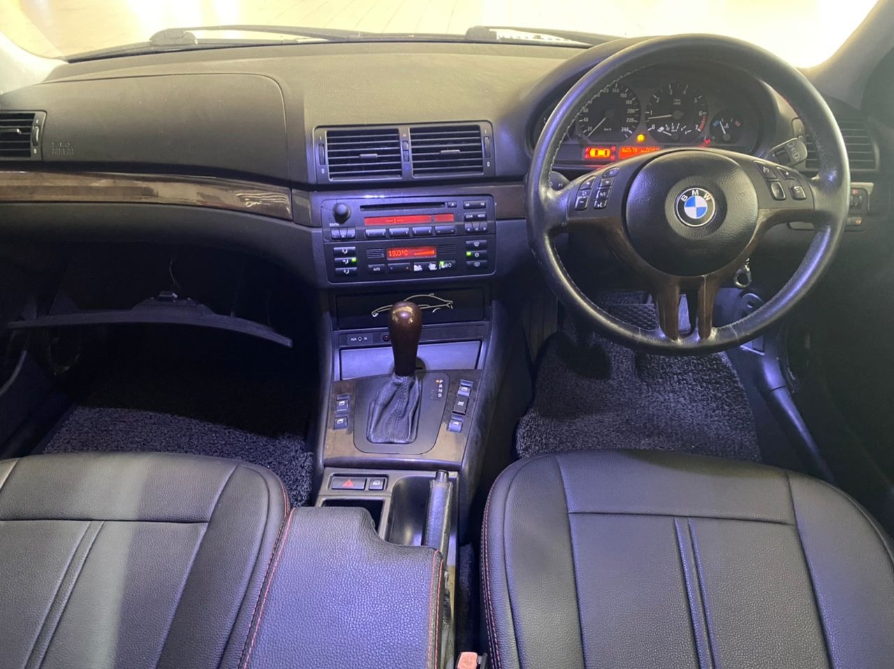WPD5338 BMW 325I (A)