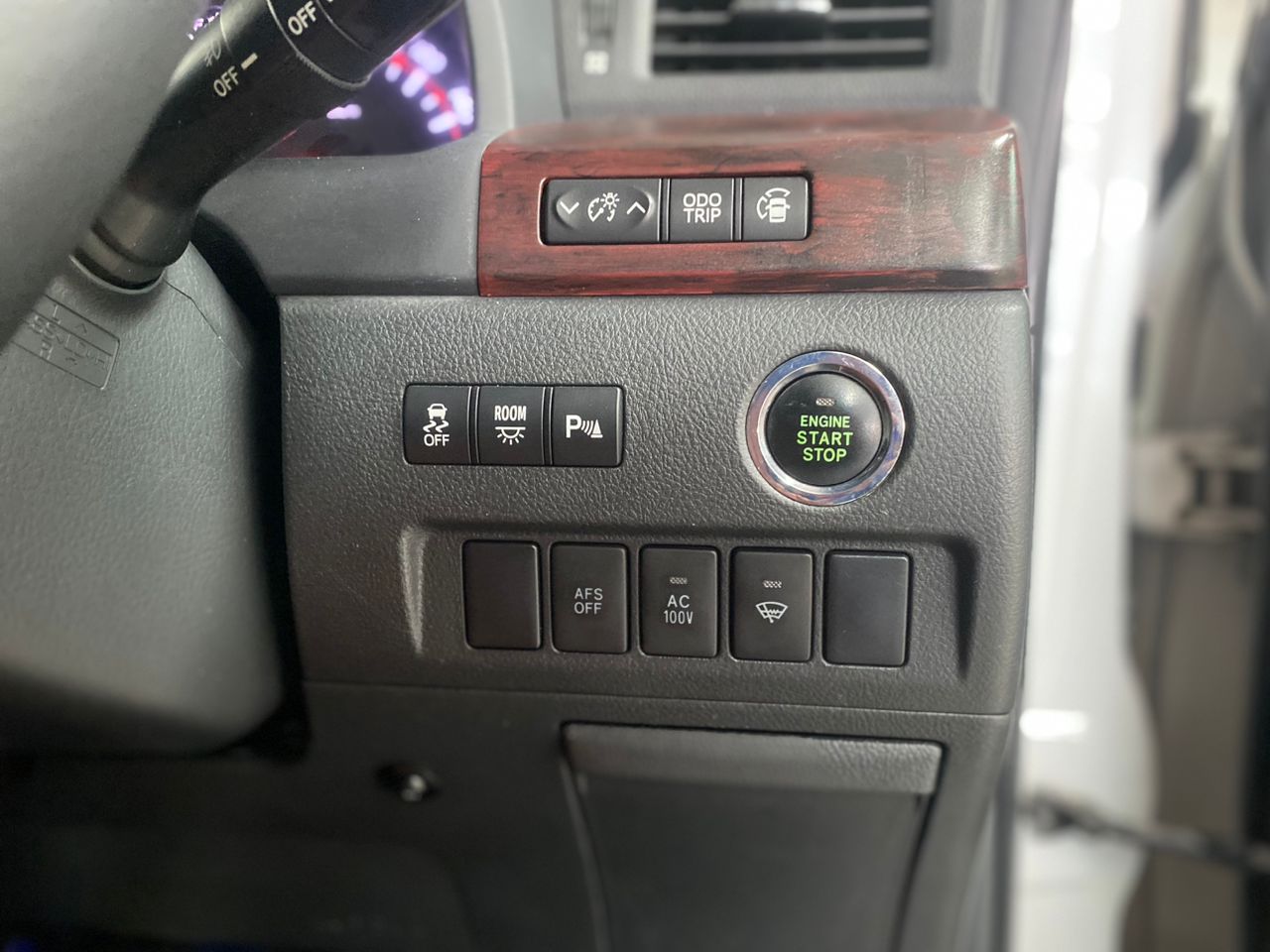 JSY9878 TOYOTA VELLFIRE 3.5 WELCAB