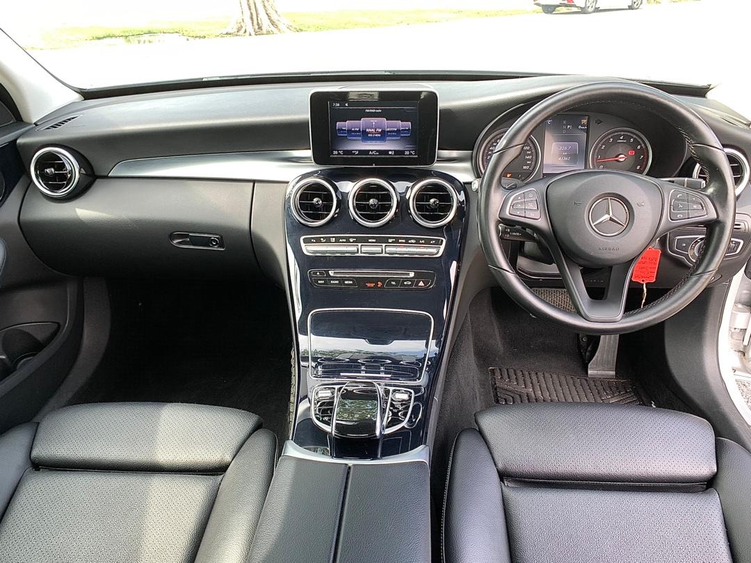 Mercedes Benz C200 SE