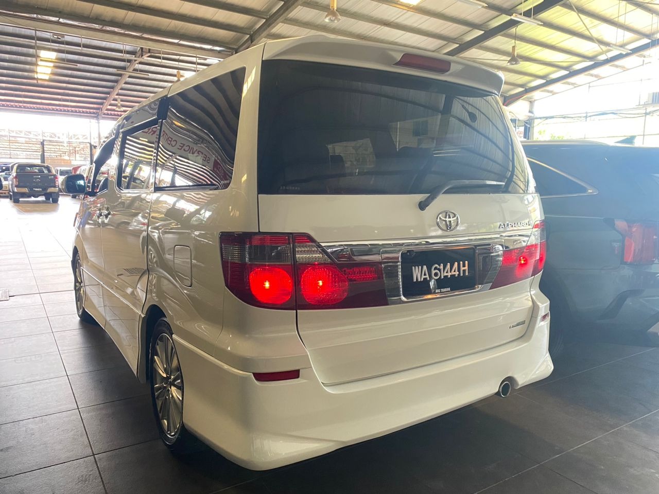 WA6144H TOYOTA ALPHARD 3.0