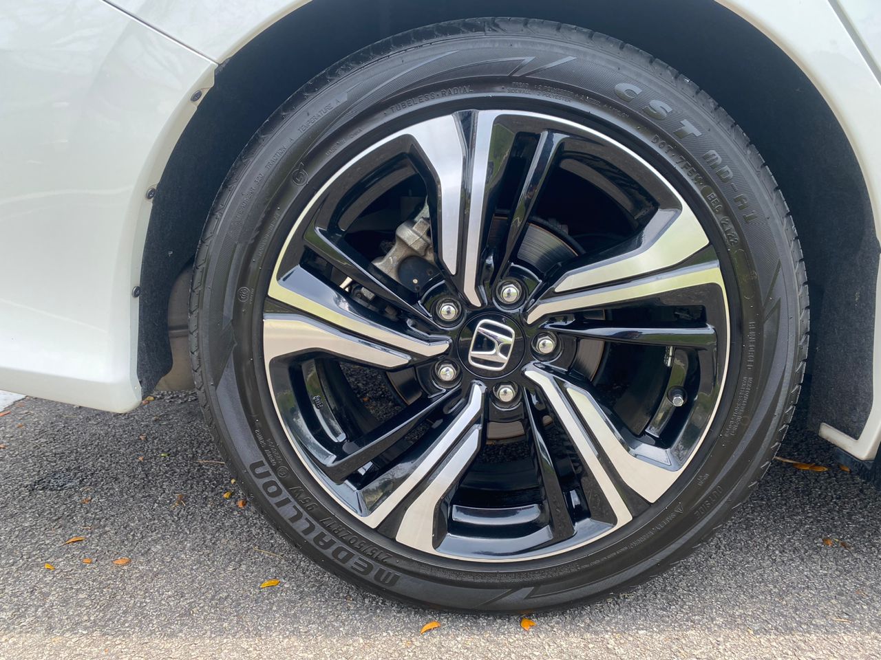JTB966 HONDA CIVIC 1.5 TC-P