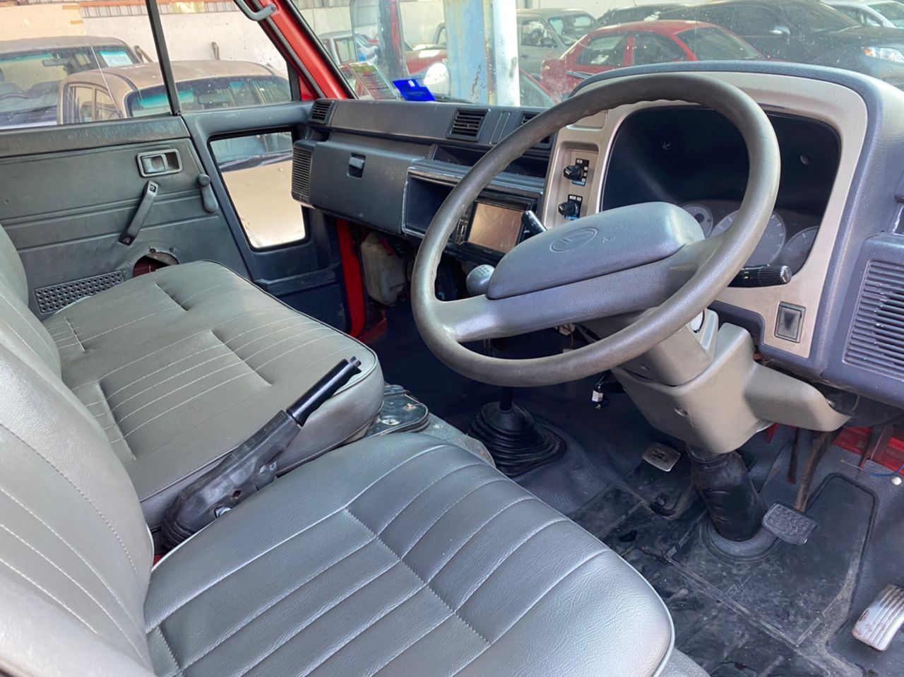 DAIHATSU LORRY 17 1/2 KAKI