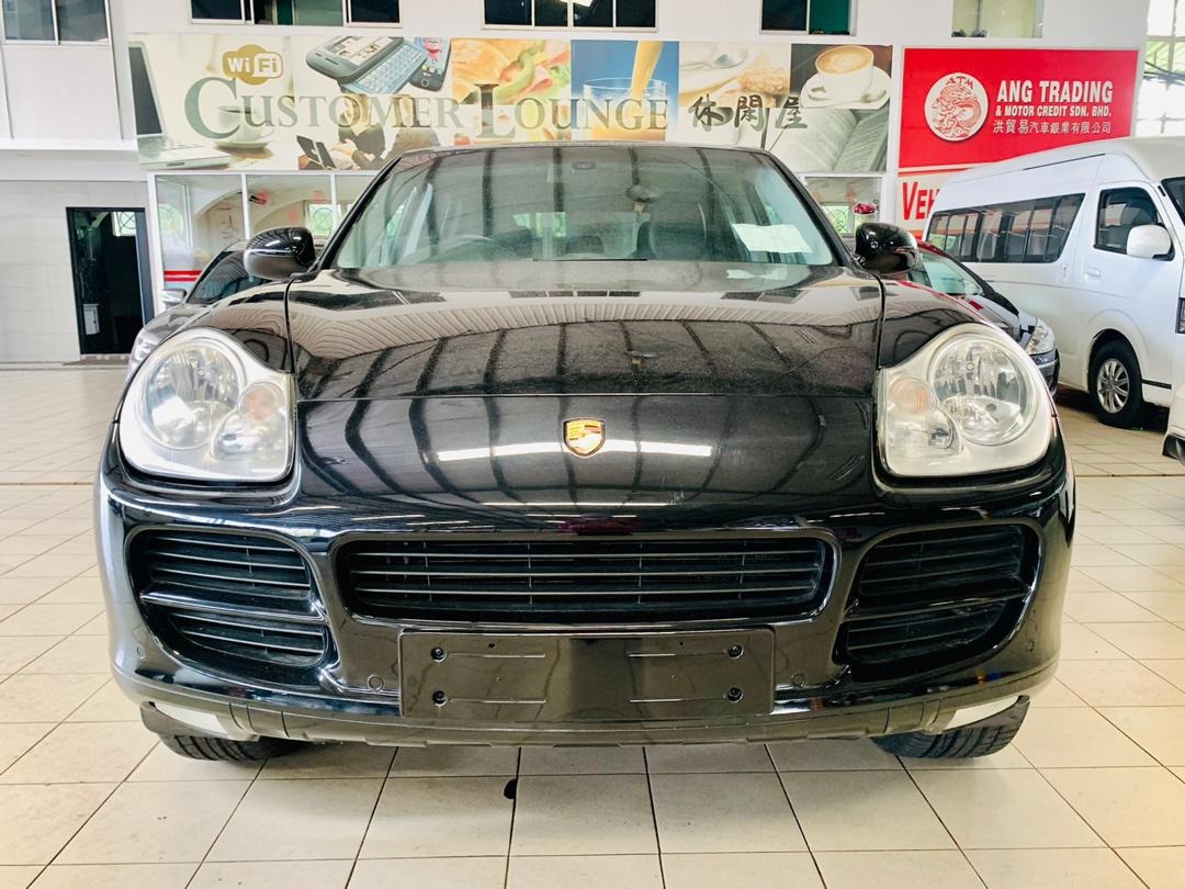 PORSCHE CAYENNE