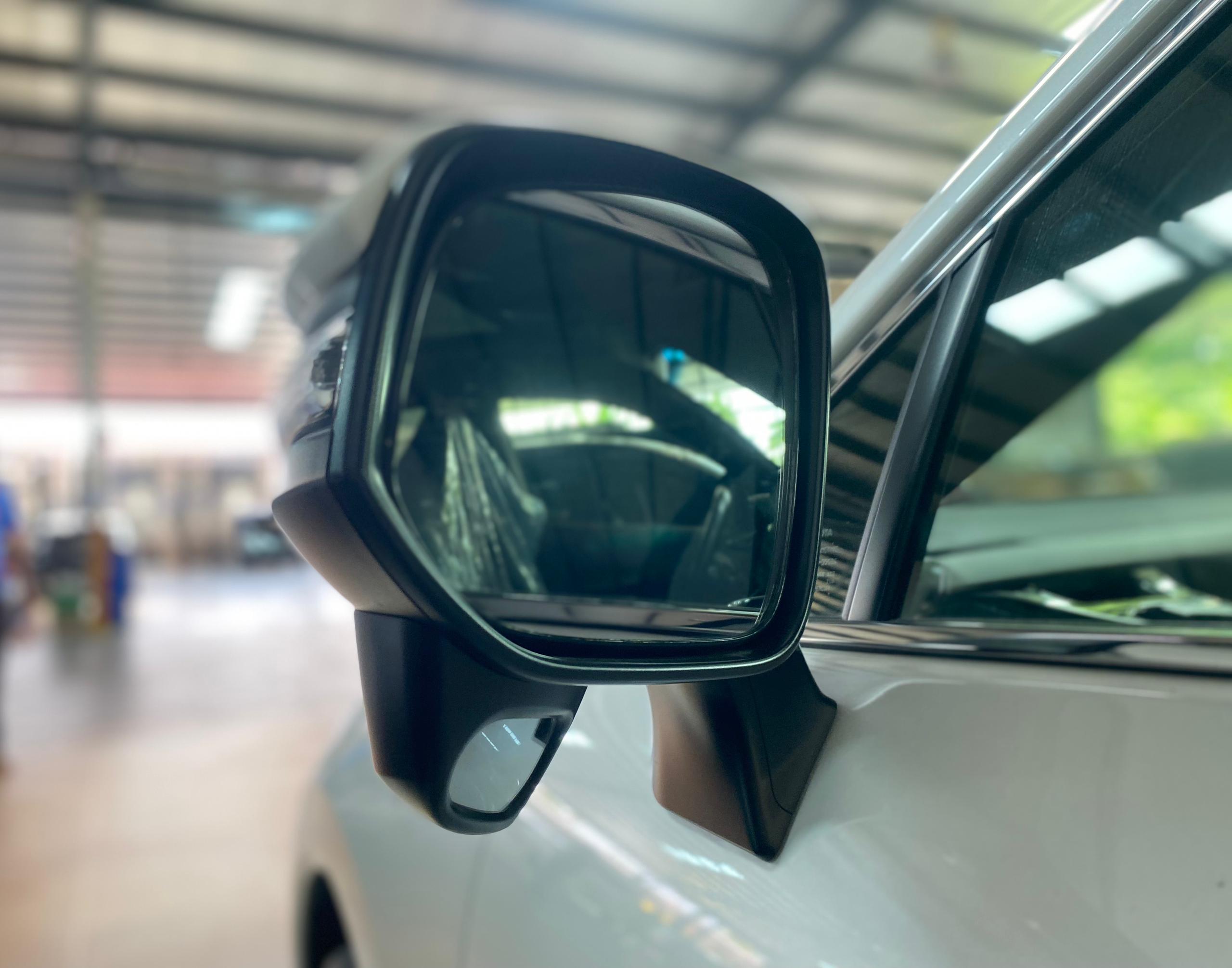 UNREGISTER TOYOTA HARRIER 2.0Z