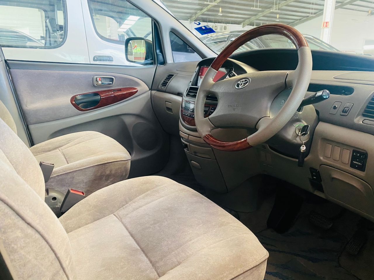 WNV3963 TOYOTA ESTIMA 3.0