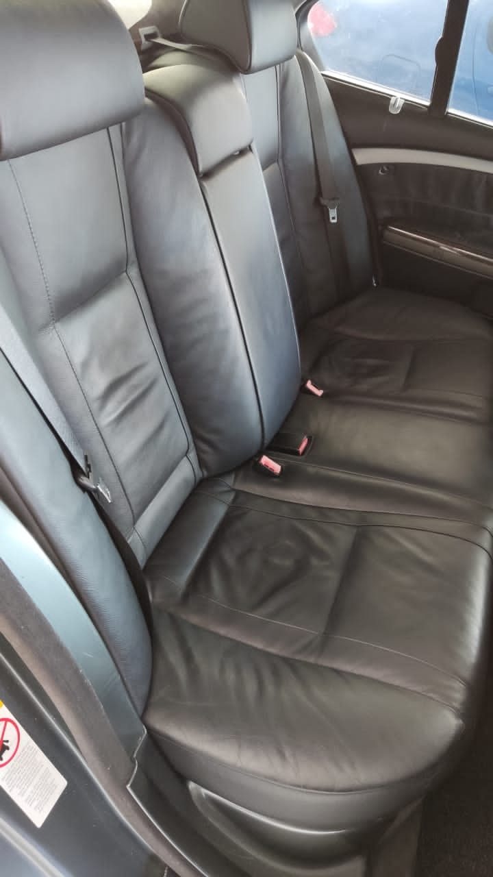 JRW750 BMW 735i