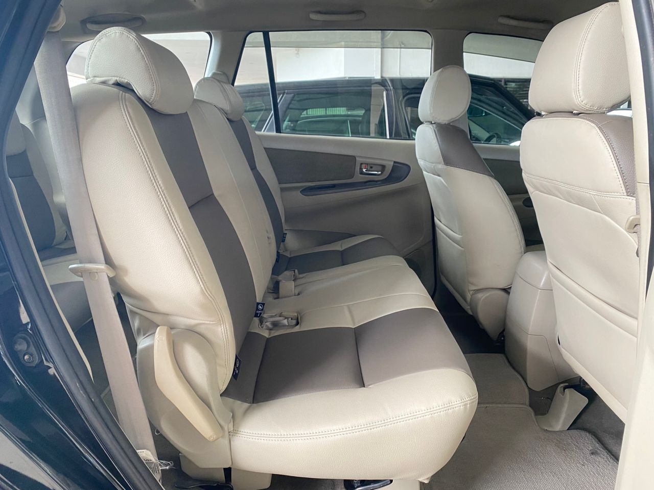 WC4900F TOYOTA INNOVA 2.0E (M)