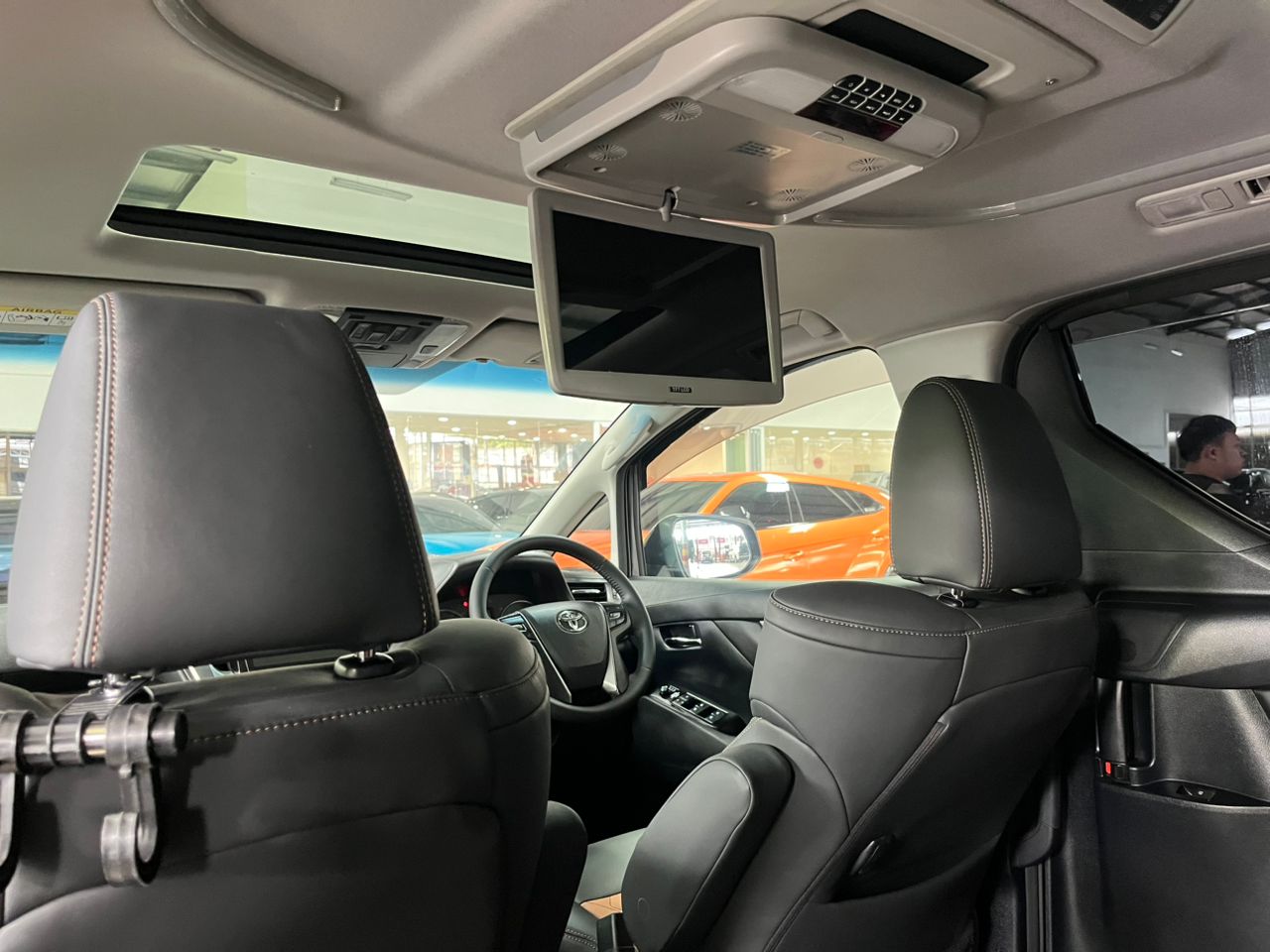 TOYOTA ALPHARD 2.5