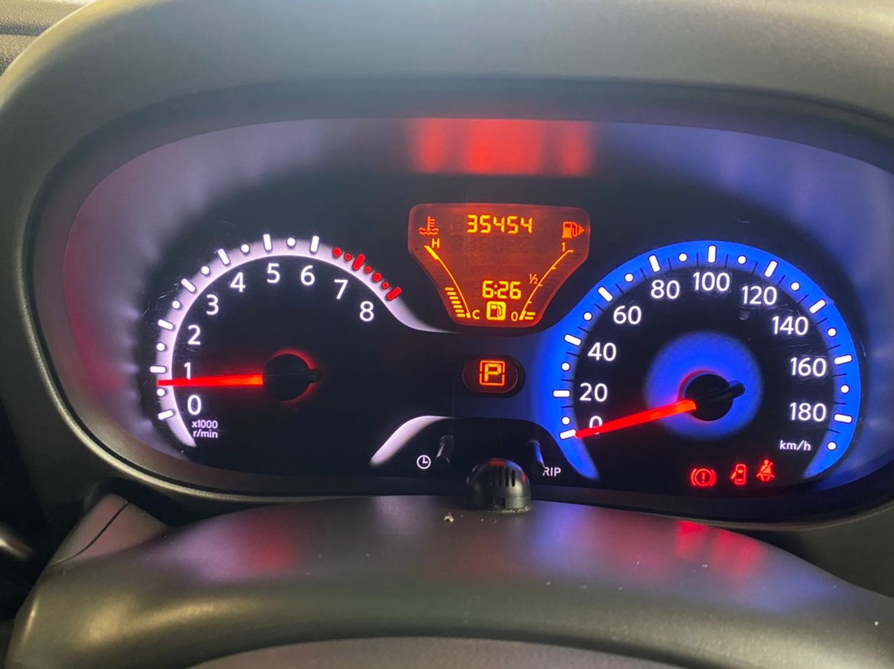 UNREGISTER NISSAN CUBE 1.5X (A)