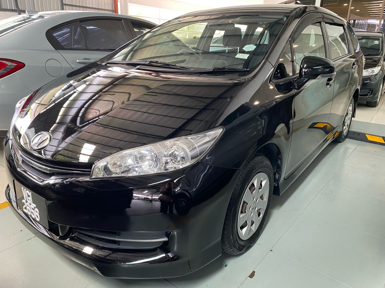 VGL2656 TOYOTA WISH 1.8X 4WD