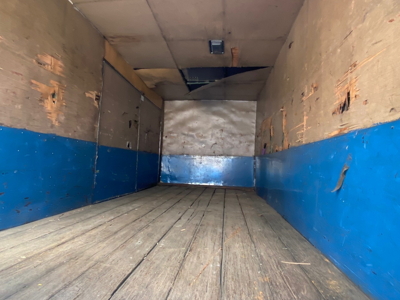 JNQ2016 HINO BOX LORRY 13 KAKI DIESEL HIJAU