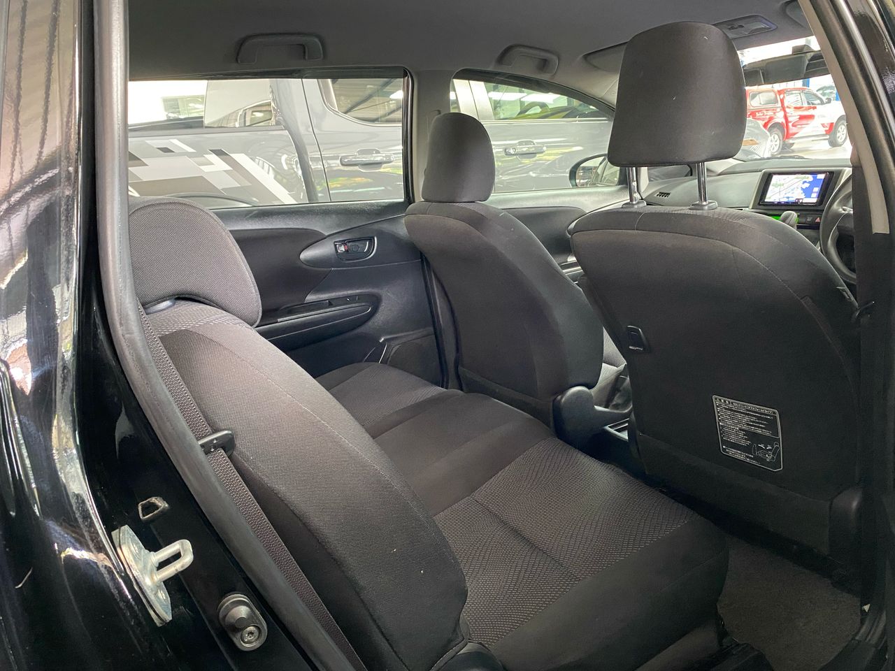 VGL2656 TOYOTA WISH 1.8X 4WD