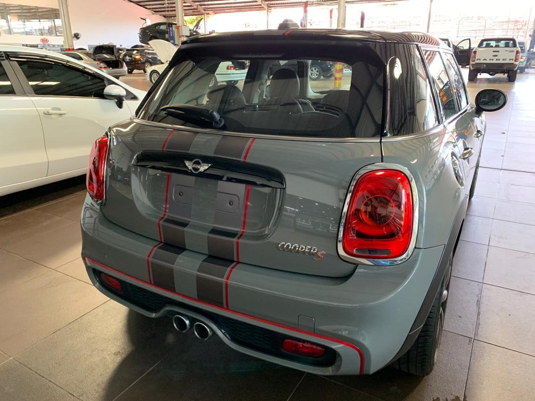 Mini Cooper s 2.0 Twin Turbo