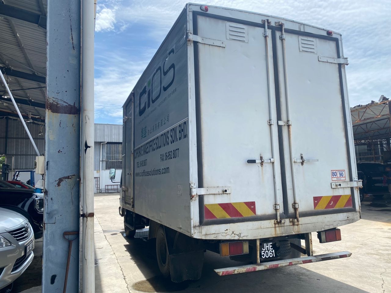 JHE5061 HICOM PERKASA BOX 5000KG 14 1/2 KAKI
